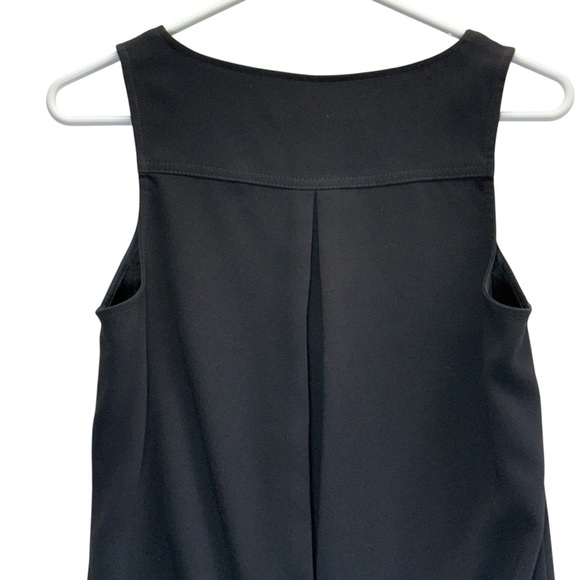 Trina Turk Black Sleeveless Top with Gold Zipper. Size XS - Picture 8 of 10